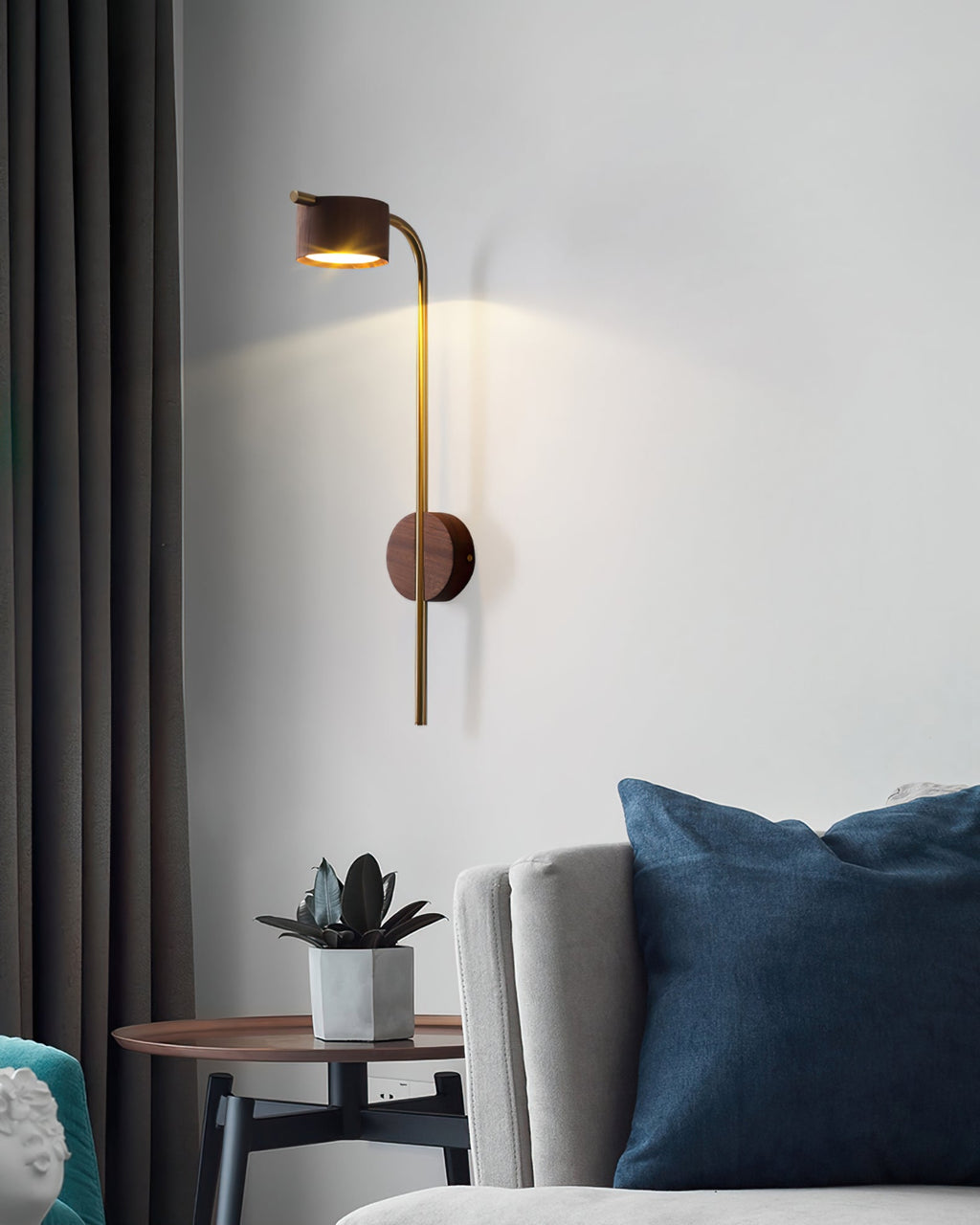 Chesterfield Moonlit Wall Sconce