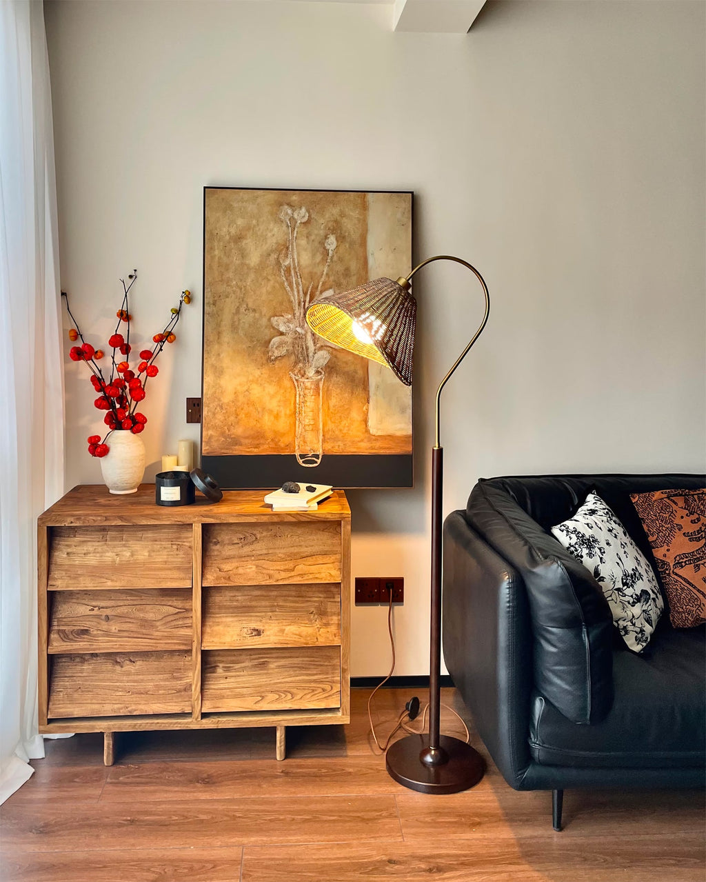 WINTHORPE TAPERED SHADE LAMP