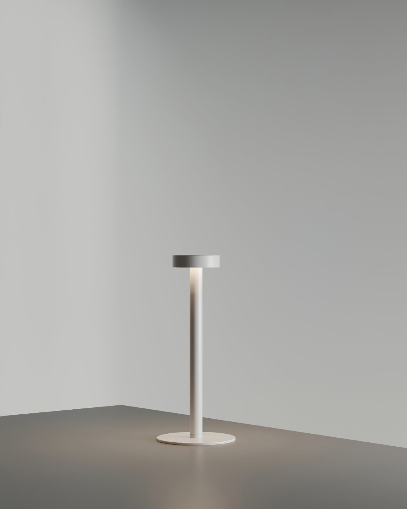 WINTHROP PORTABLE ILLUMINATION LAMP