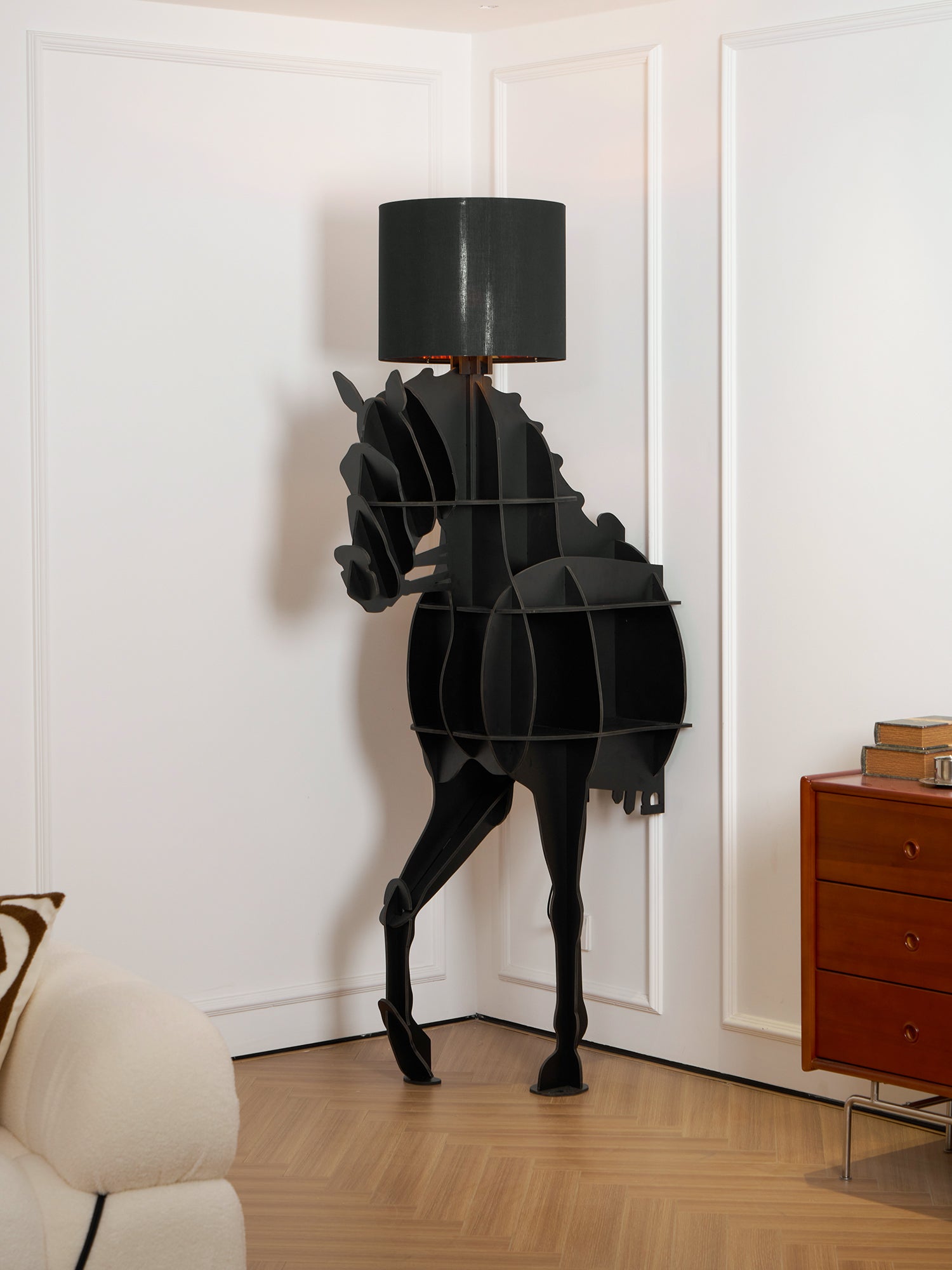 CAMBRIDGE EQUESTRIAN FLOOR LIGHT