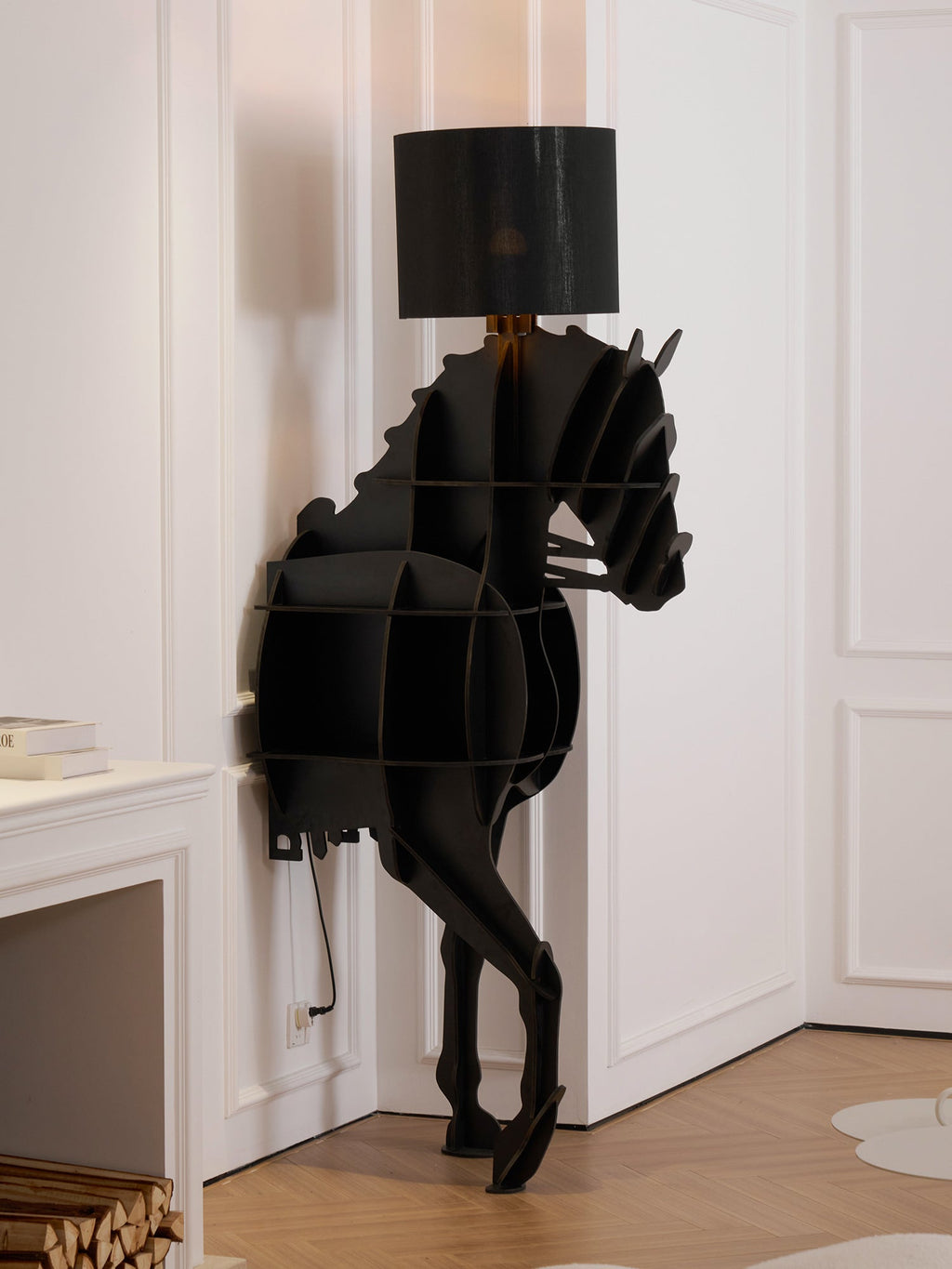 CAMBRIDGE EQUESTRIAN FLOOR LIGHT