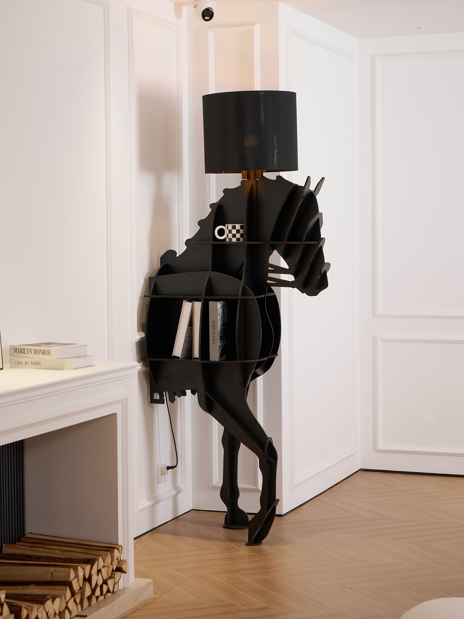 CAMBRIDGE EQUESTRIAN FLOOR LIGHT