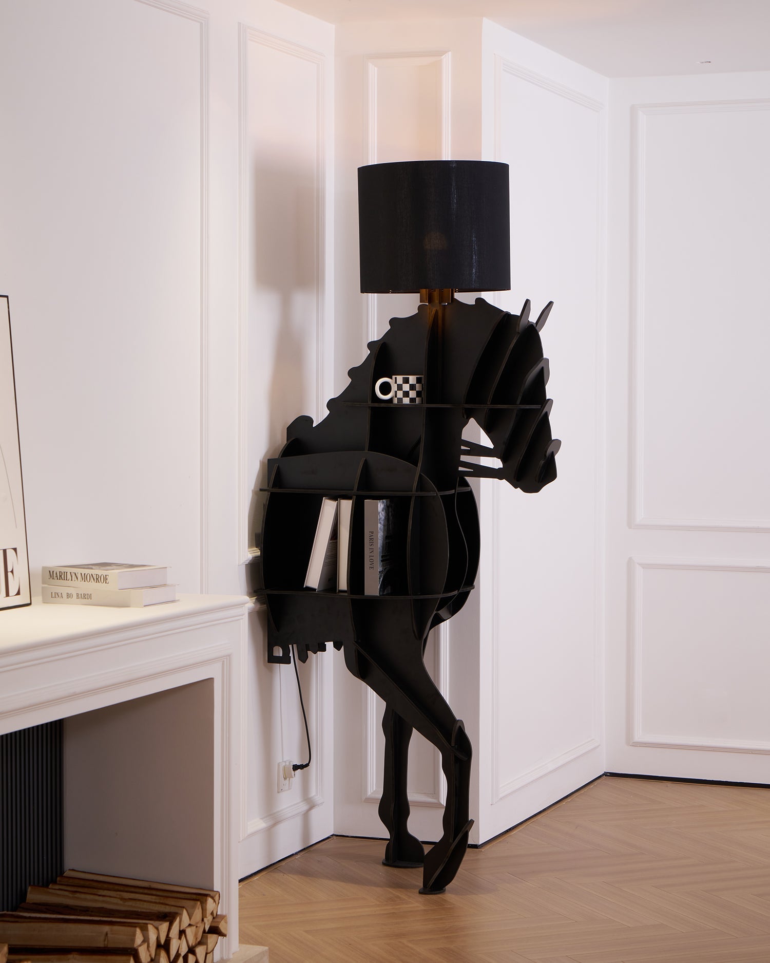 CAMBRIDGE EQUESTRIAN FLOOR LIGHT