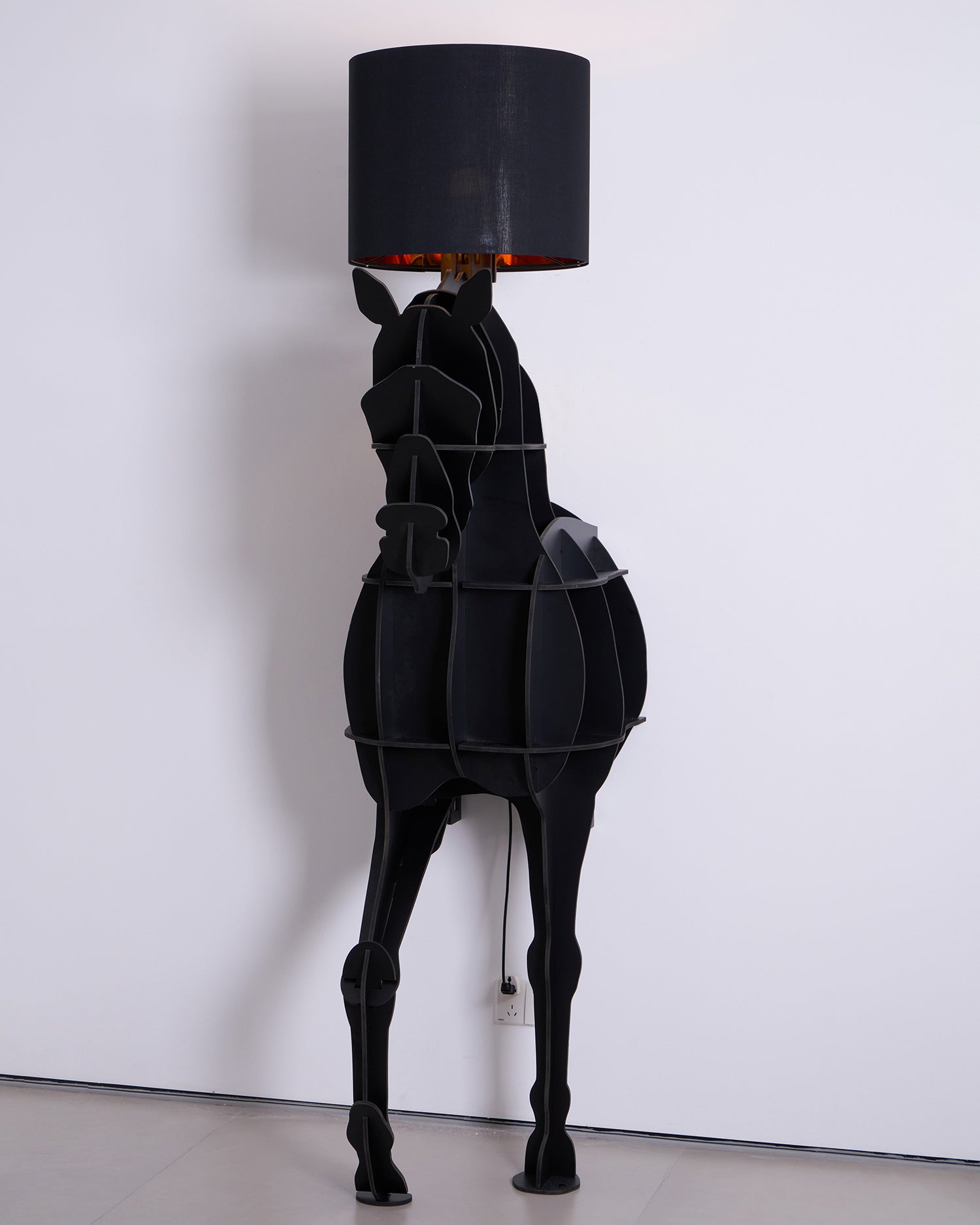 CAMBRIDGE EQUESTRIAN FLOOR LIGHT
