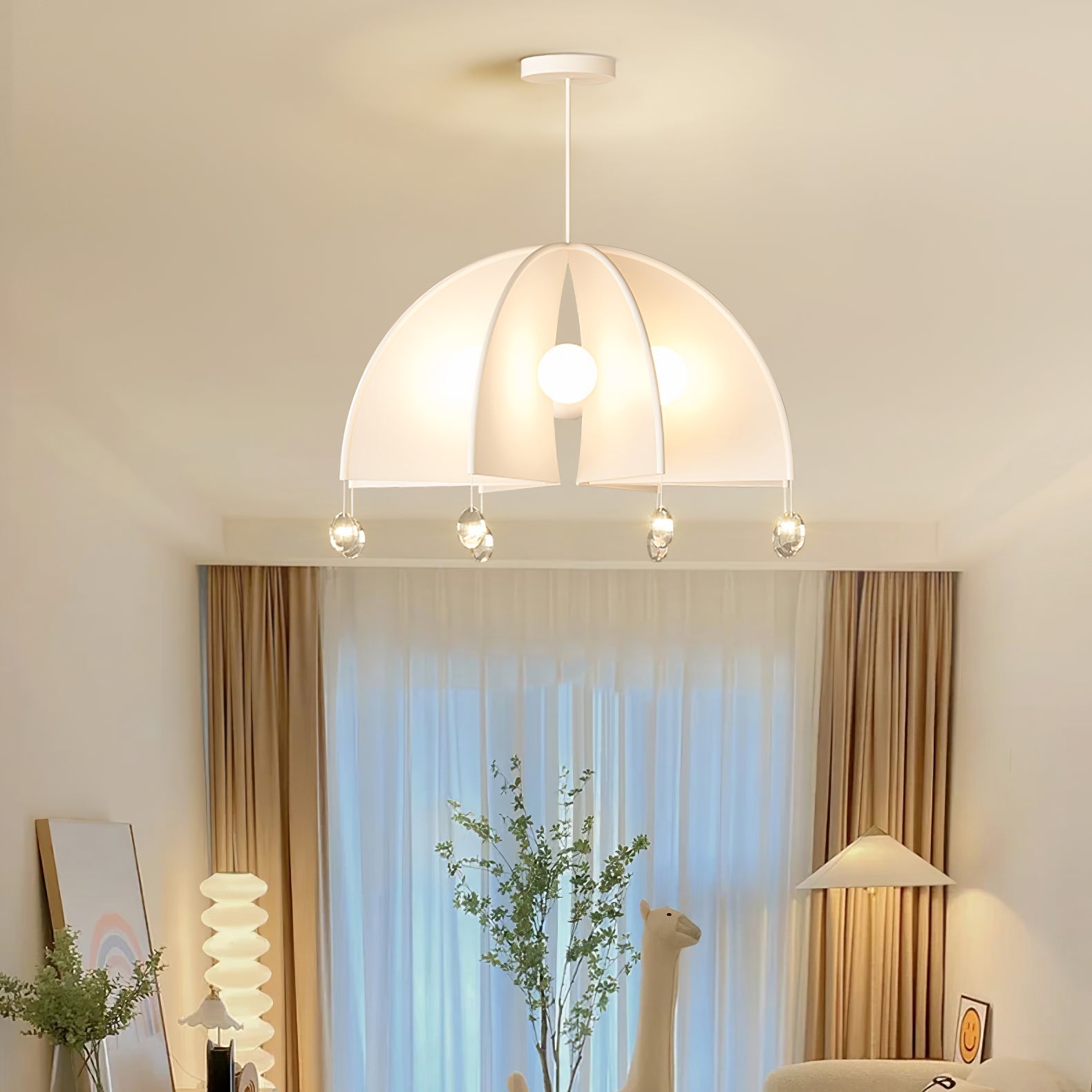 WINTHORPE ARTISANAL GLASS HANGING LANTERN