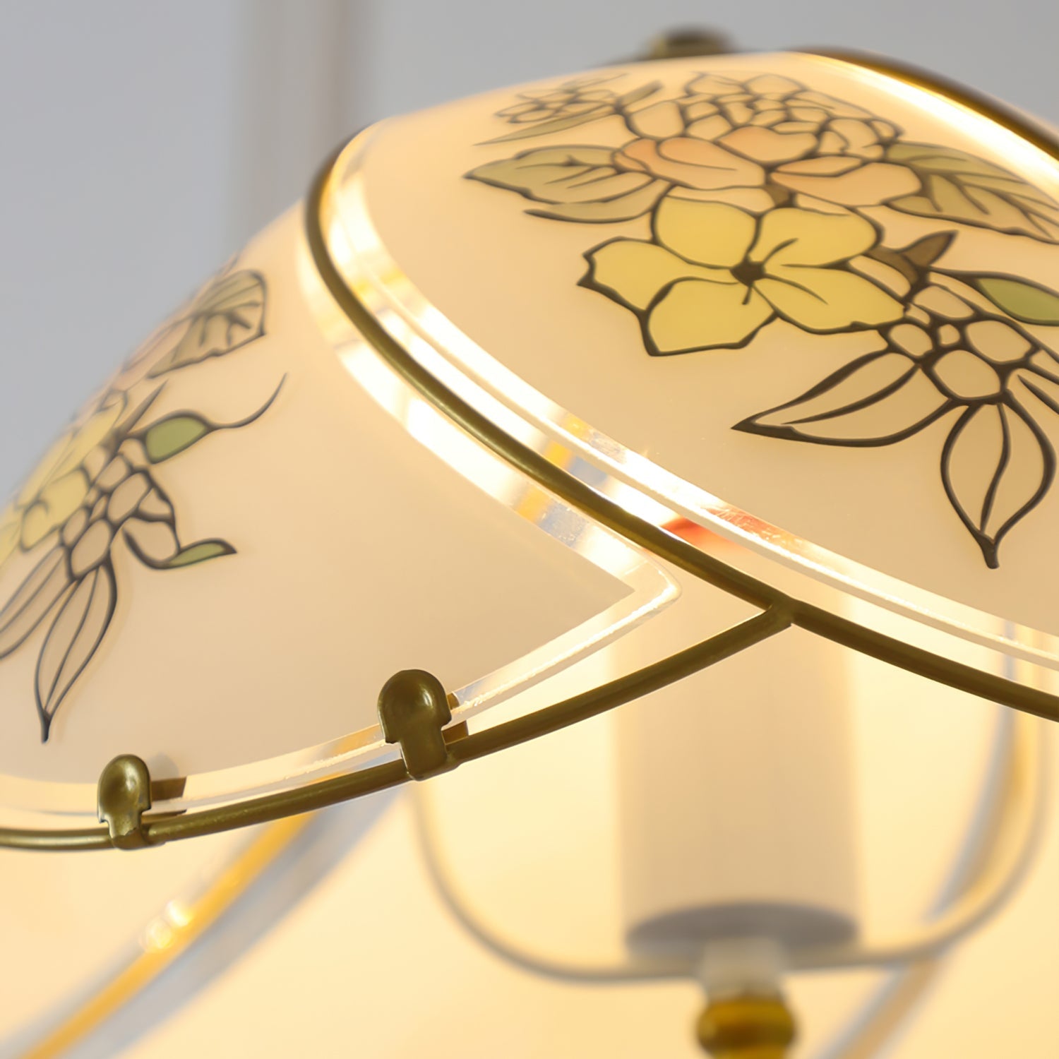 VIOLETTE FLORAL INSPIRATION HANGING LANTERN