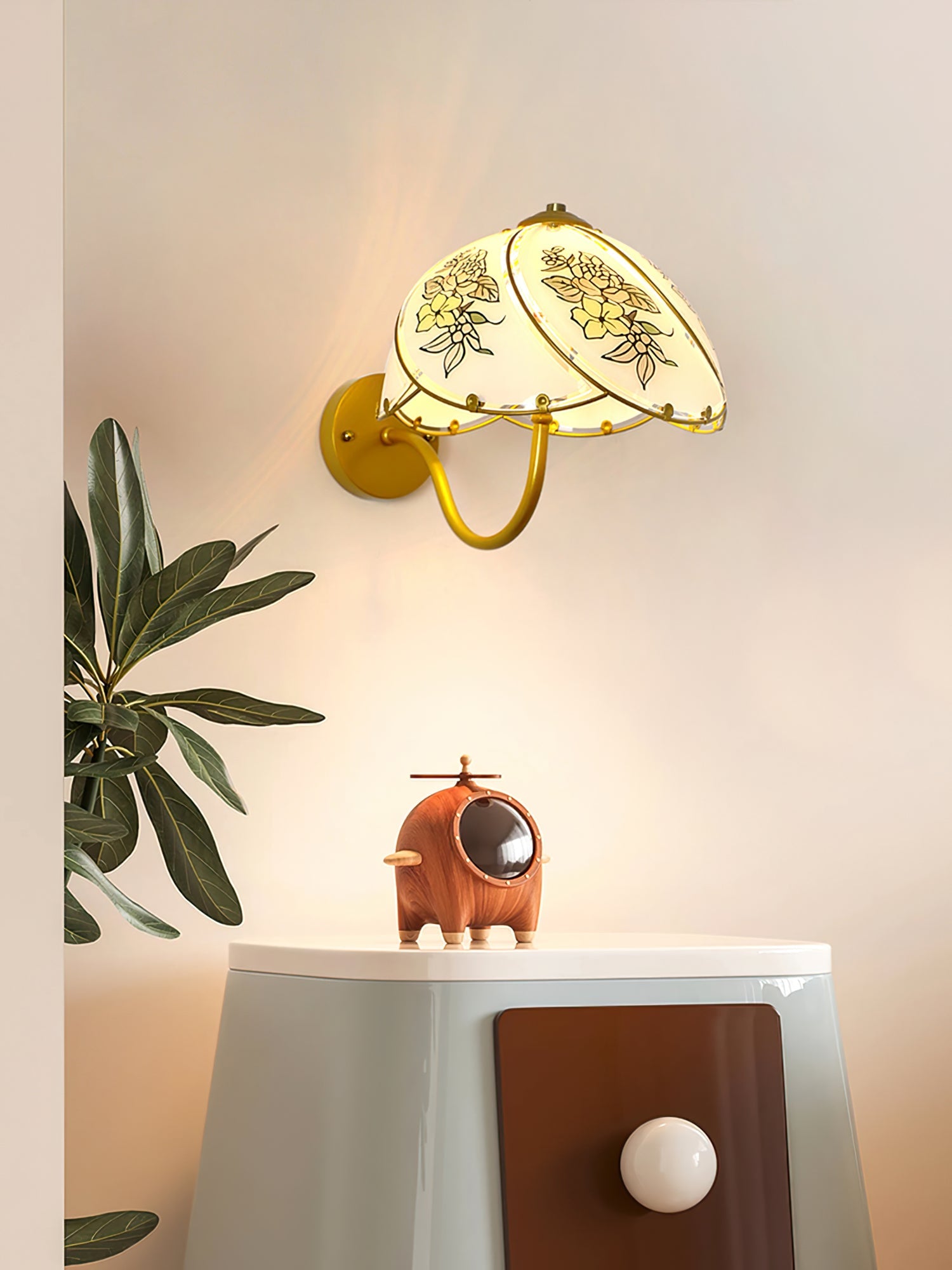 CARLETON FLORAL MURANO GLASS WALL SCONCE