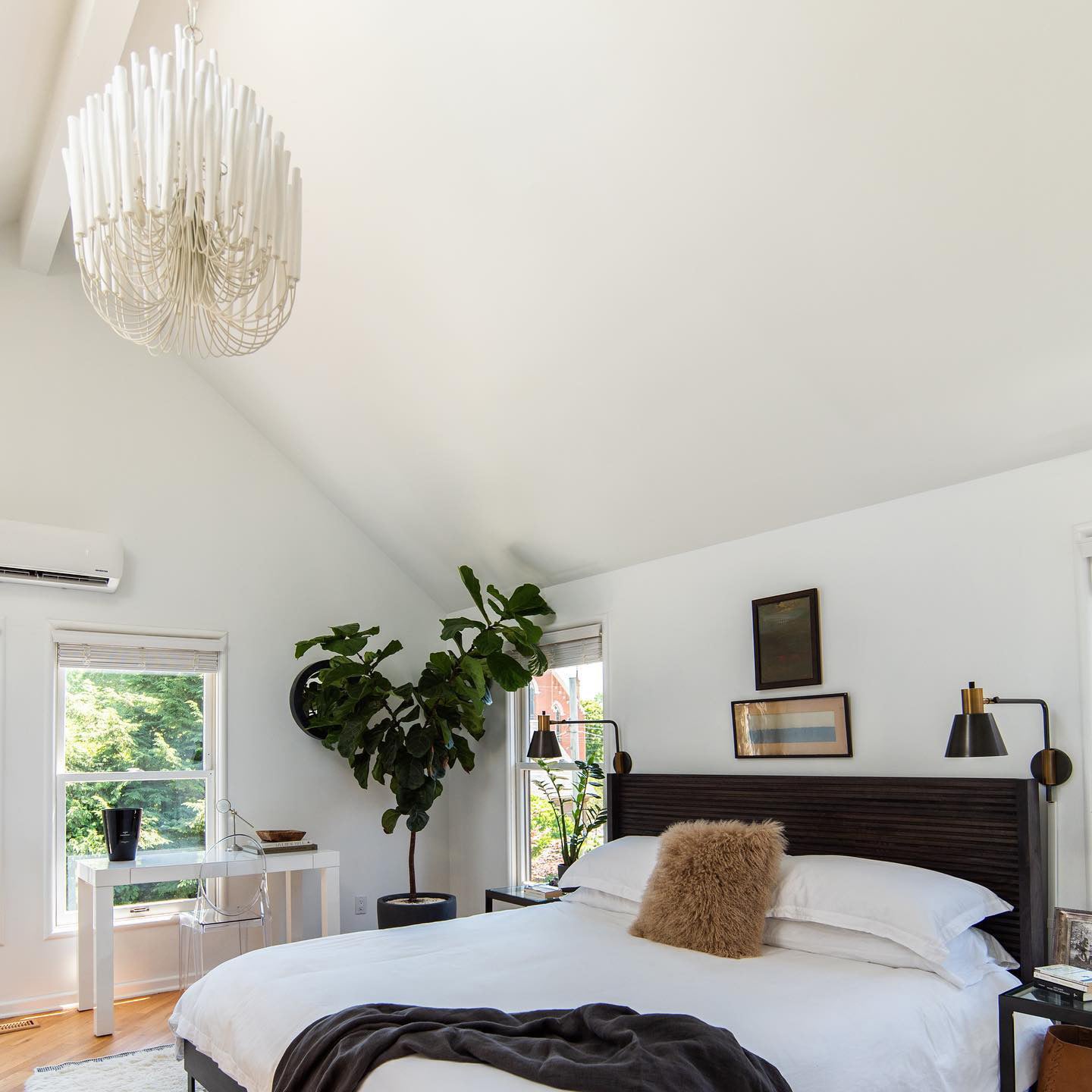 Willowby Branch Pendant Light