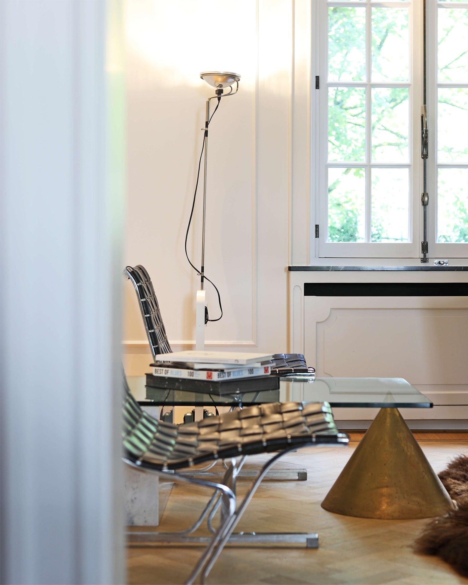 RAVENWOOD ARCHED LUMINAIRE