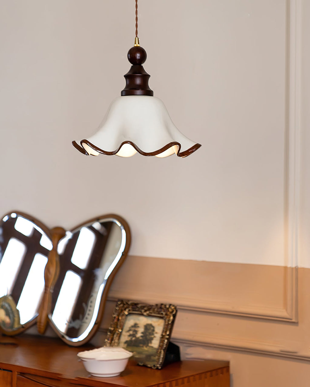 WINDSOR HANGING CRYSTAL ILLUMINATOR