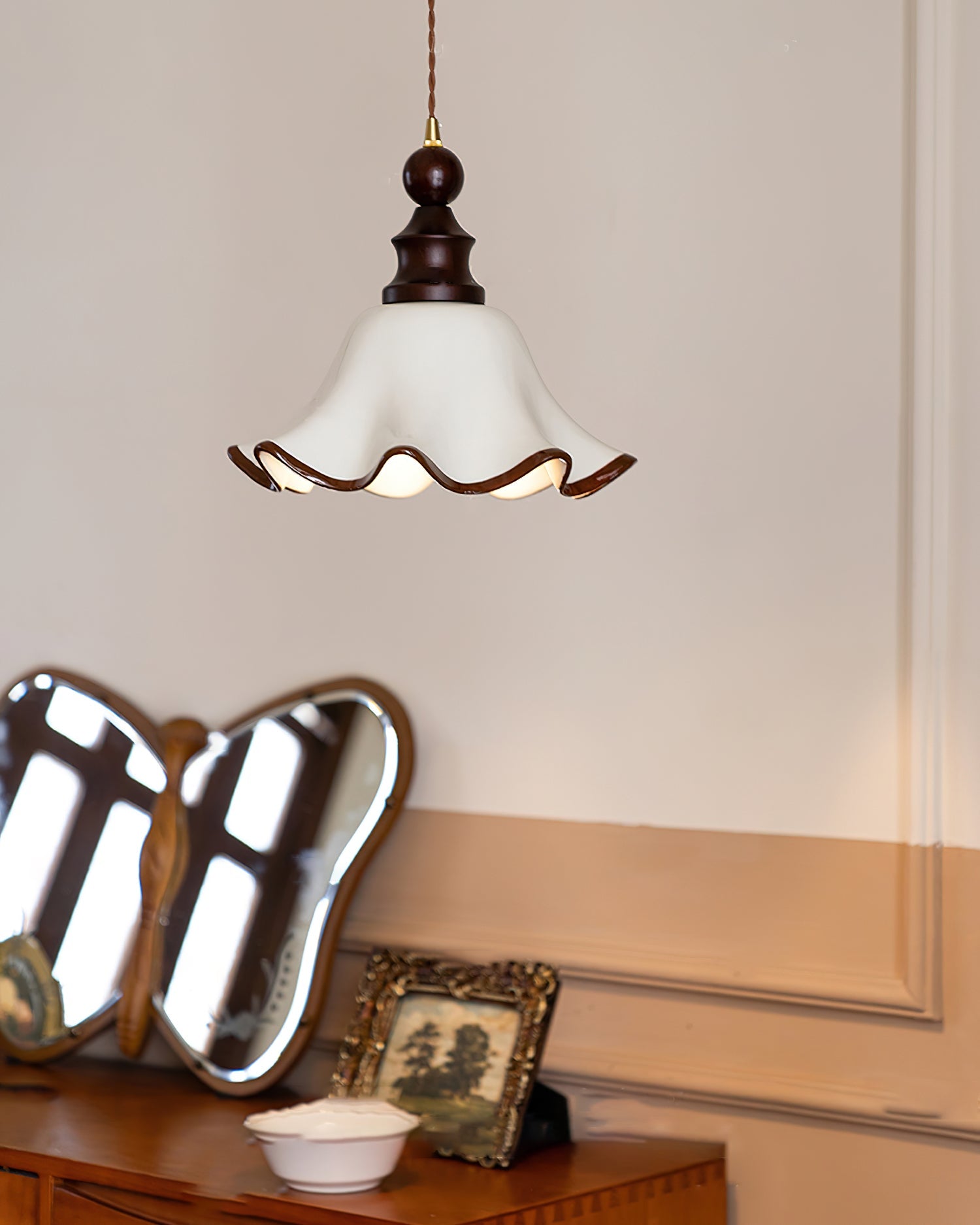 WINDSOR HANGING CRYSTAL ILLUMINATOR