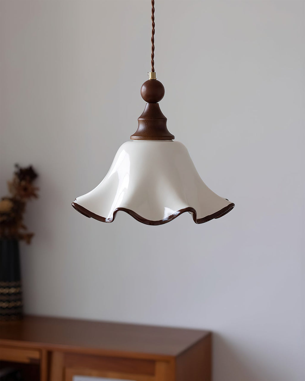 WINDSOR HANGING CRYSTAL ILLUMINATOR