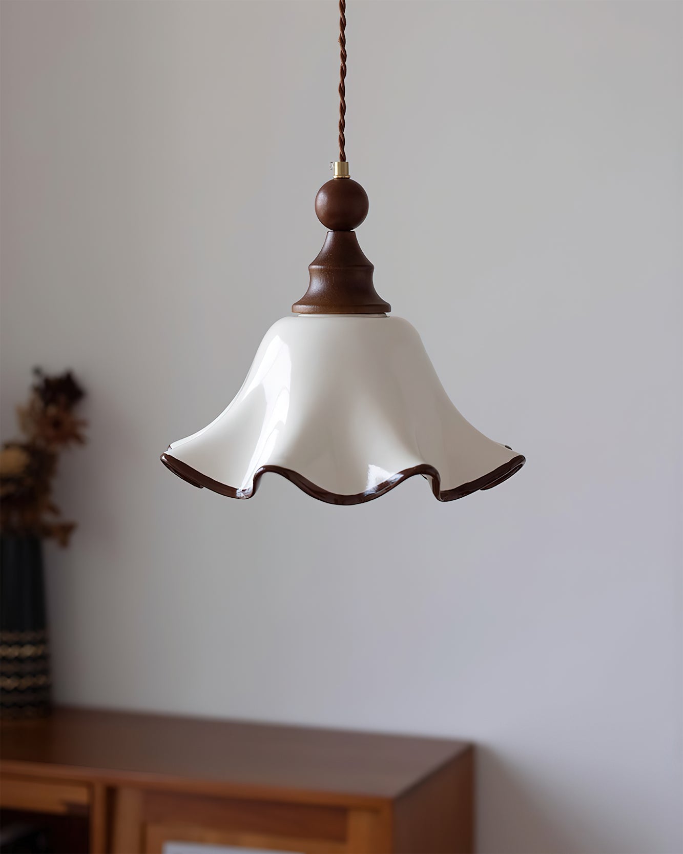 WINDSOR HANGING CRYSTAL ILLUMINATOR