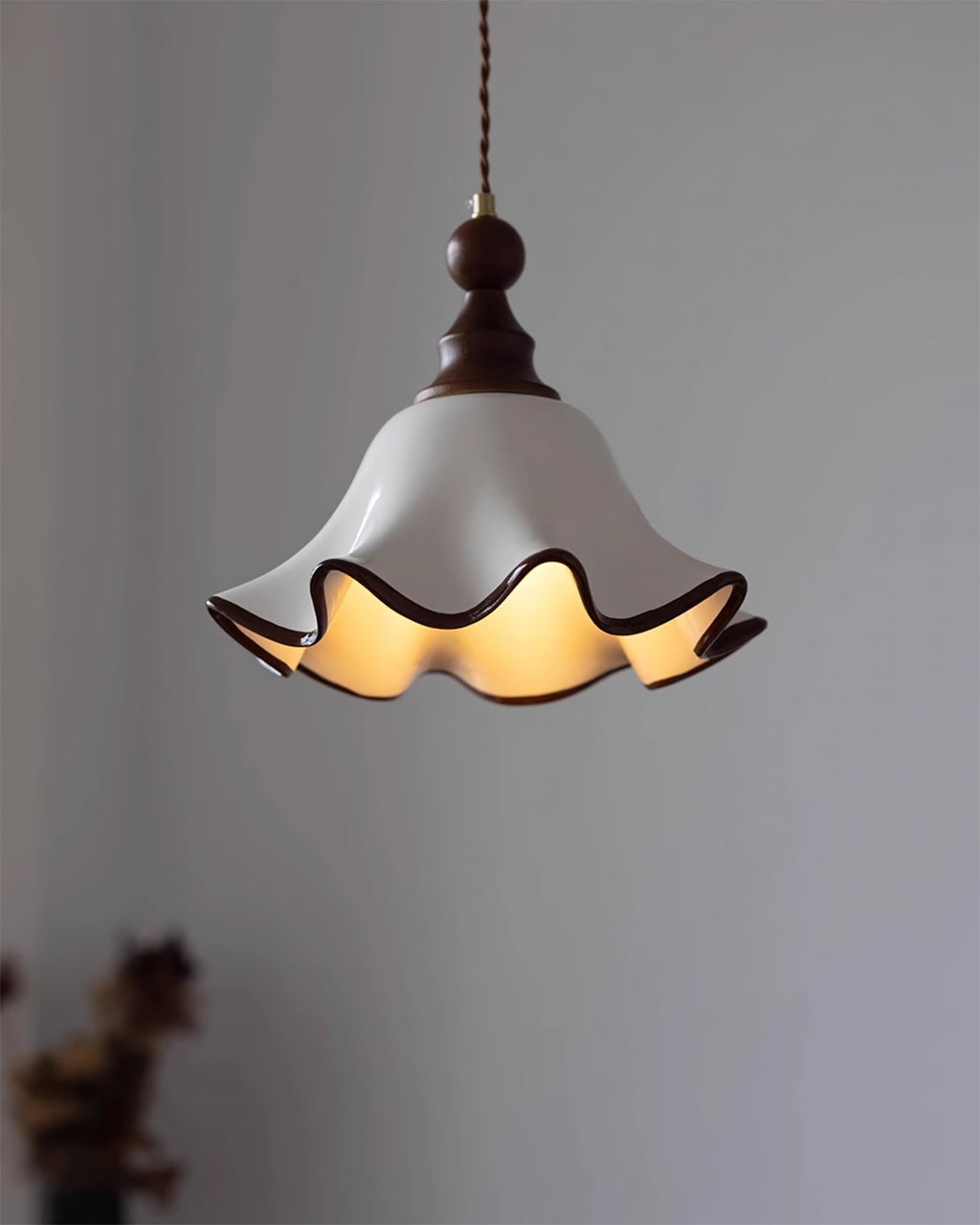 WINDSOR HANGING CRYSTAL ILLUMINATOR