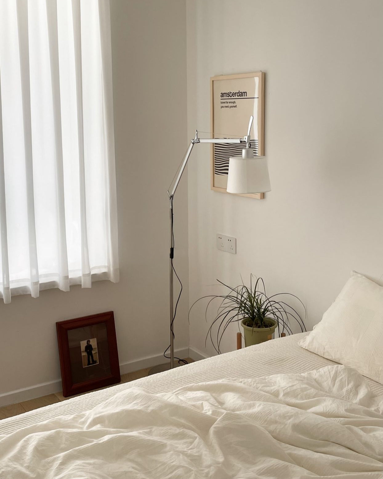 WINTHORPE MID-CENTURY ILLUMINATION COLUMN