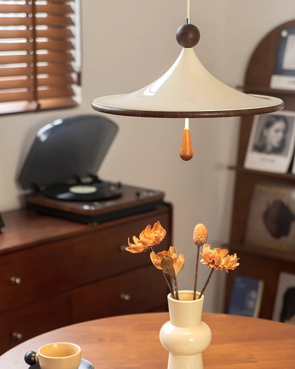 WINTHROP AMBER GLASS HANGING LANTERN