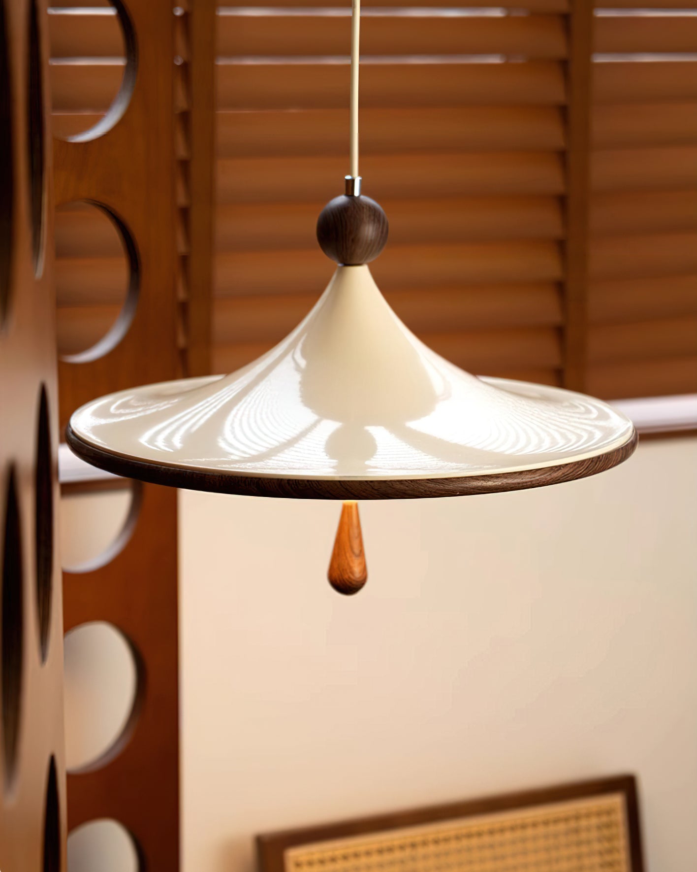 WINTHROP AMBER GLASS HANGING LANTERN