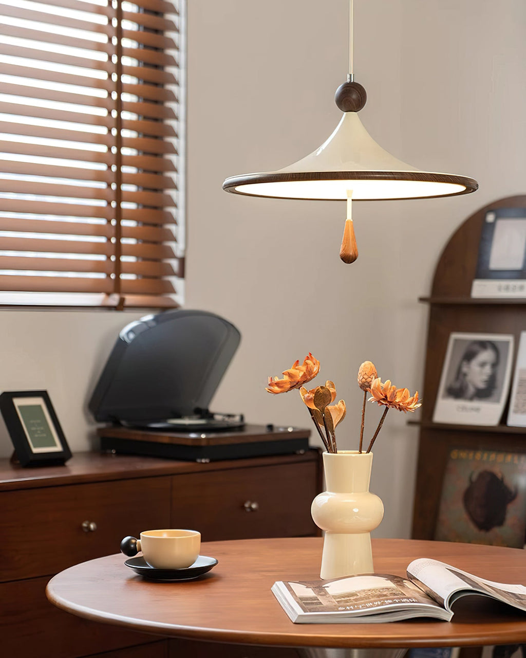 WINTHROP AMBER GLASS HANGING LANTERN
