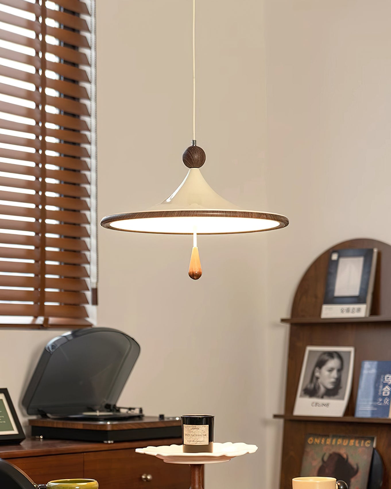 WINTHROP AMBER GLASS HANGING LANTERN