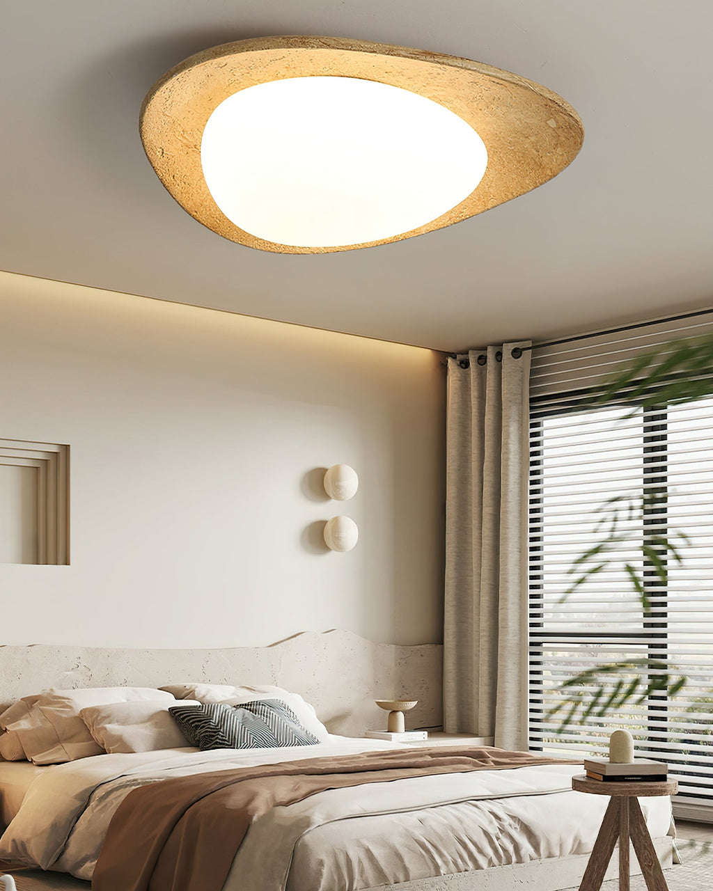 FENWICK ROUNDED GLOW CEILING FIXTURE