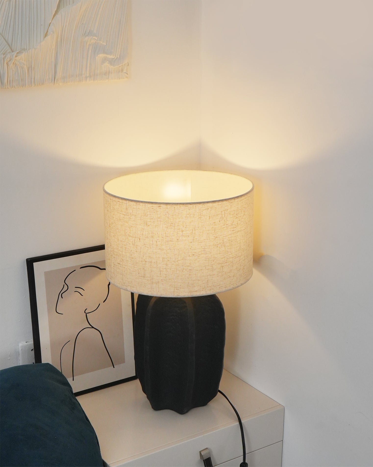 WINTHORPE FIGURAL LUMINAIRE