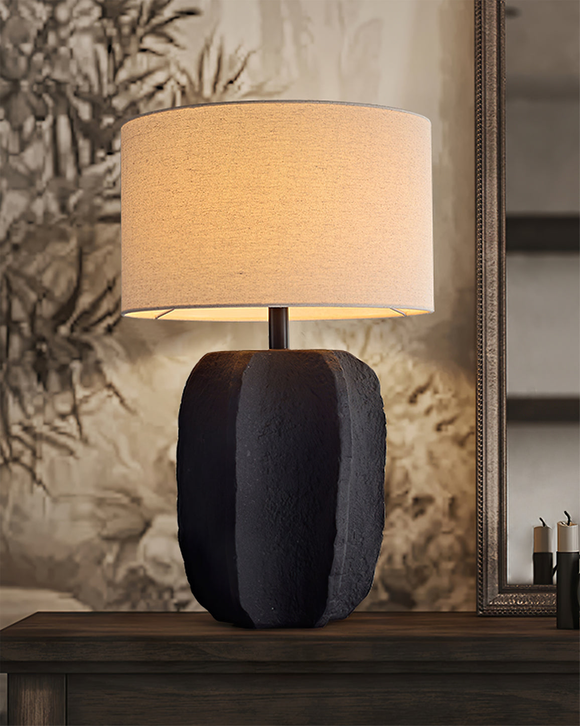 WINTHORPE FIGURAL LUMINAIRE