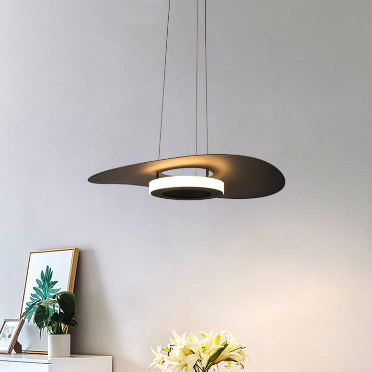 RAVENWOOD SKYLINE HANGING LANTERN