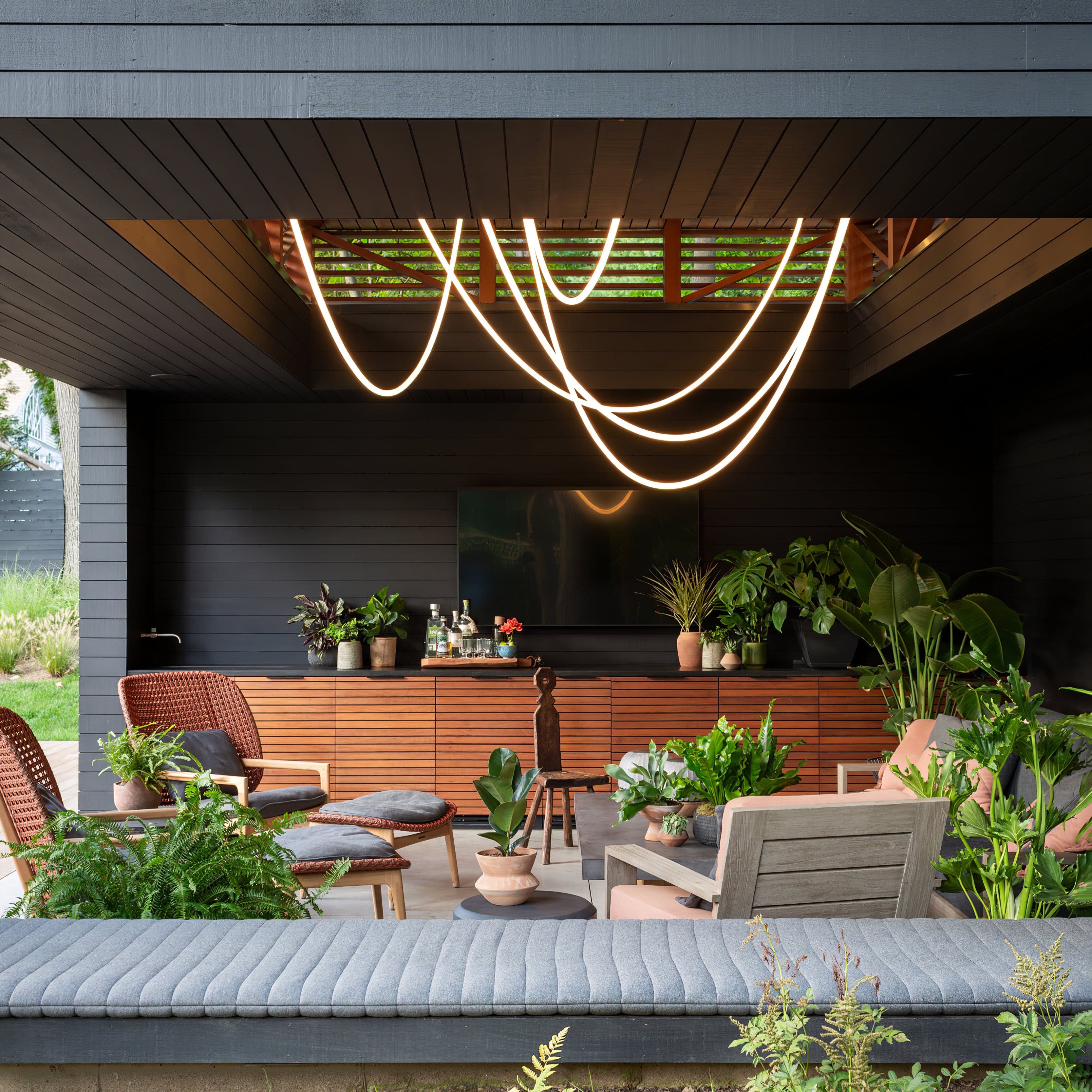 WINTHROP MODERN RIBBON LED HANGING LIGHT