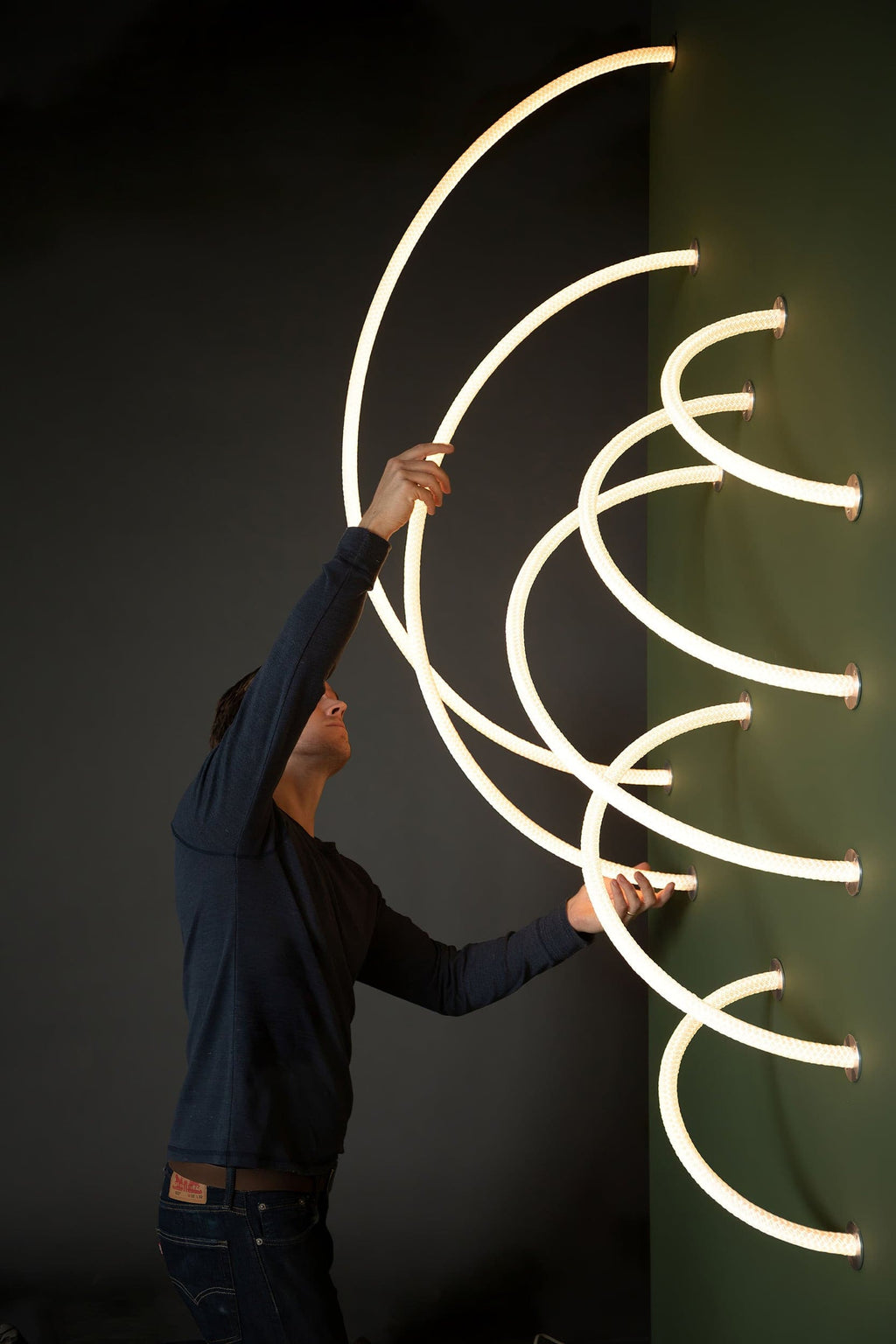 WINTHROP MODERN RIBBON LED HANGING LIGHT