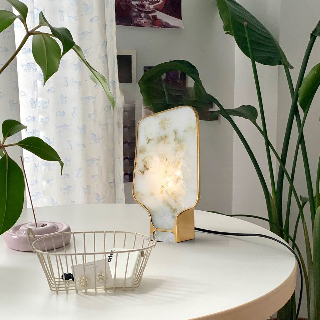 CHARLESTON IVORY GLOW TABLE LAMP