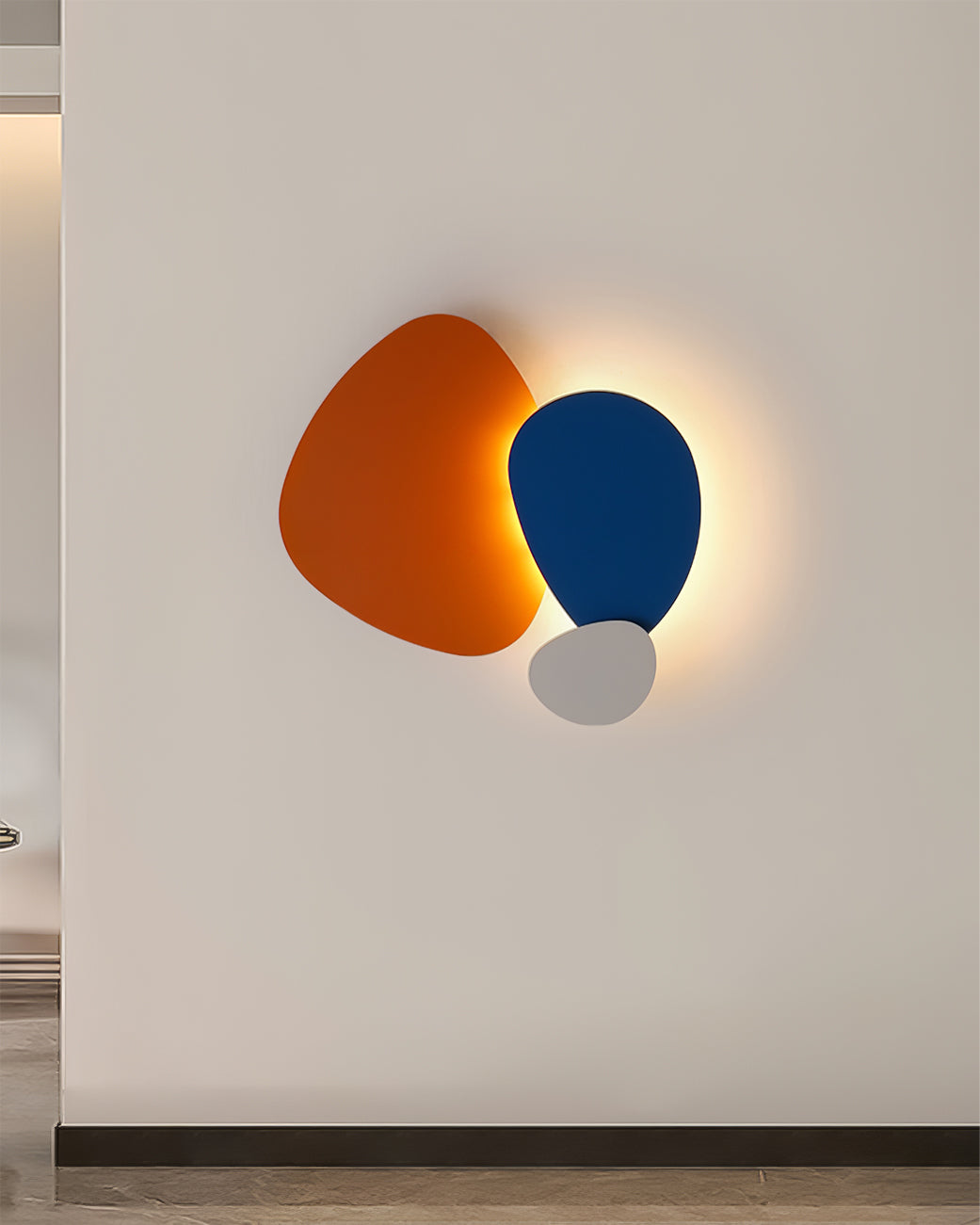 BEAUMONT TAPERED TRIPLE-ARM WALL LIGHT