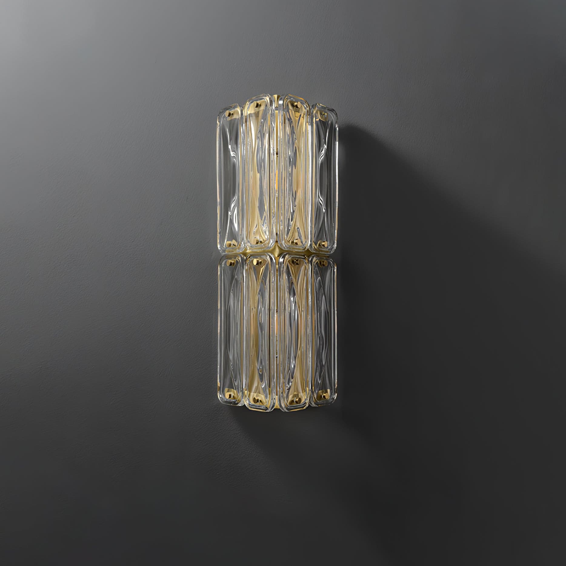 THISTLEDALE TRIANGULAR GLASS APPLIQUE