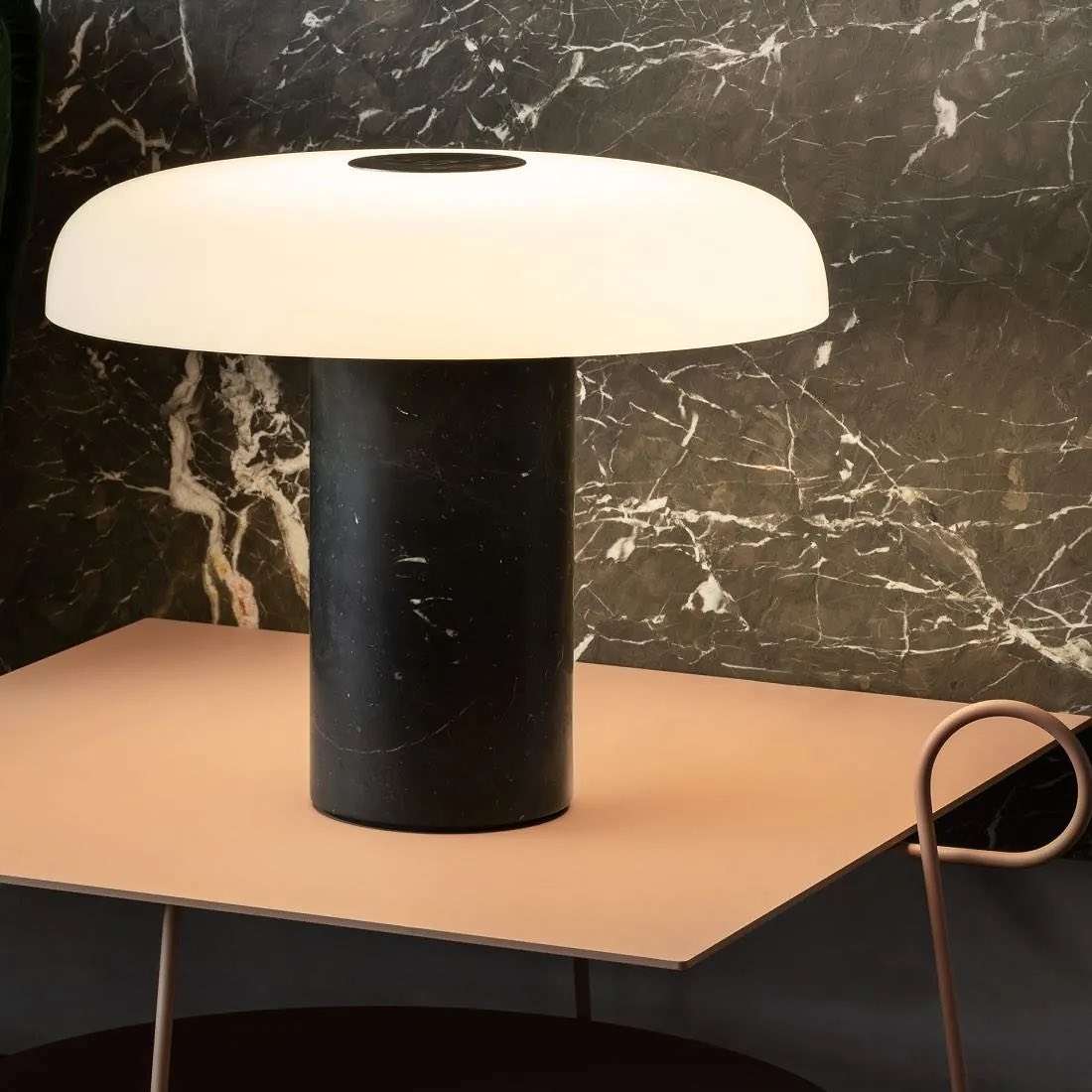 RAVENHURST TROPICAL INSPIRATION TABLE LAMP