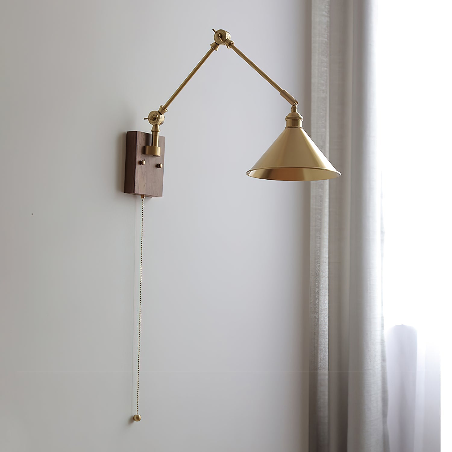RAVENWOOD ADJUSTABLE SWINGING WALL LIGHT