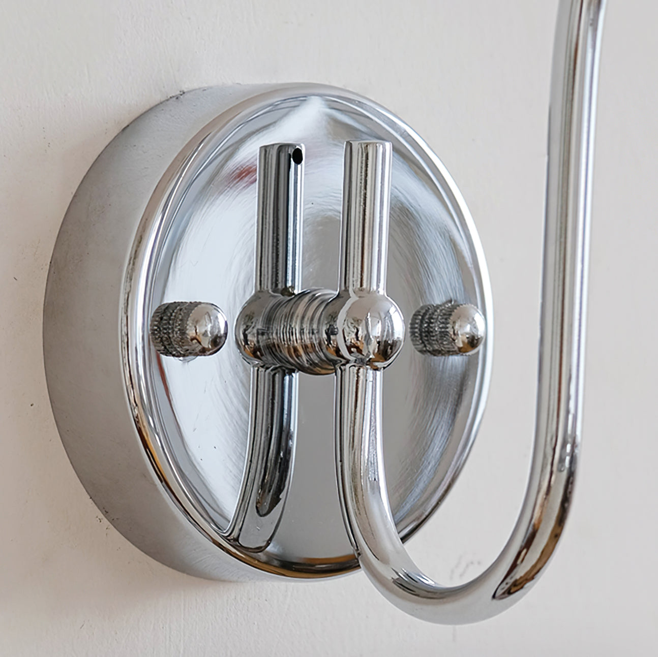 CHARLESTON HORN SHAPED CERAMIC SCONCE