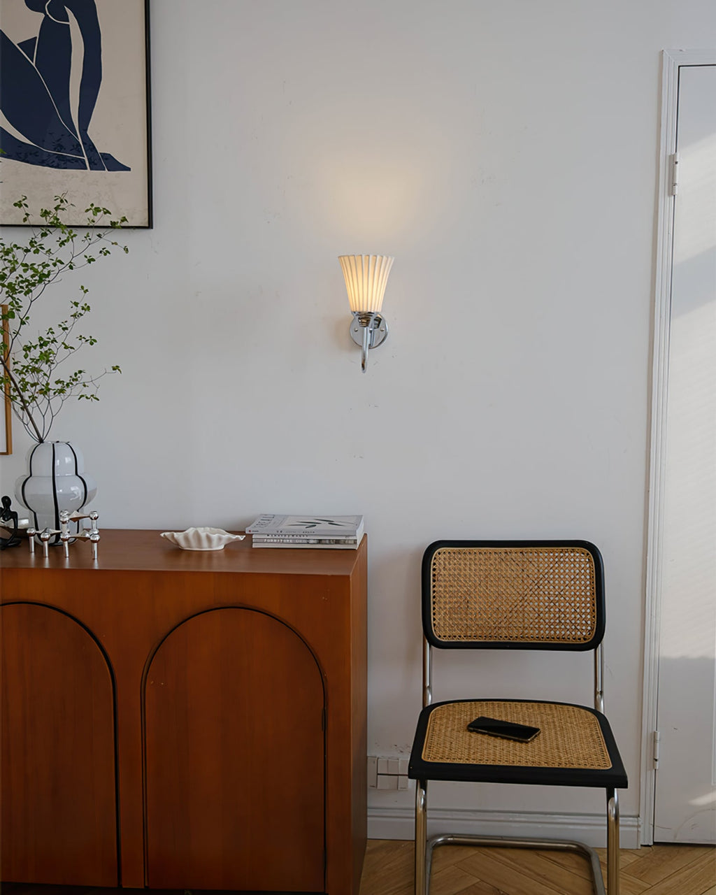CHARLESTON HORN SHAPED CERAMIC SCONCE