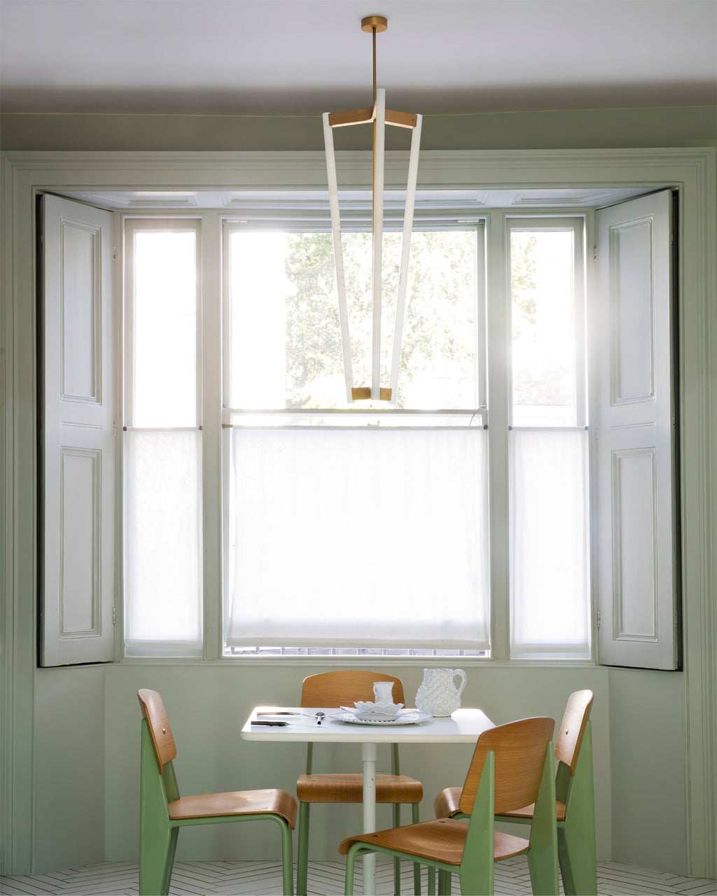 RAVENHALL INDUSTRIAL PIPE CEILING LIGHT