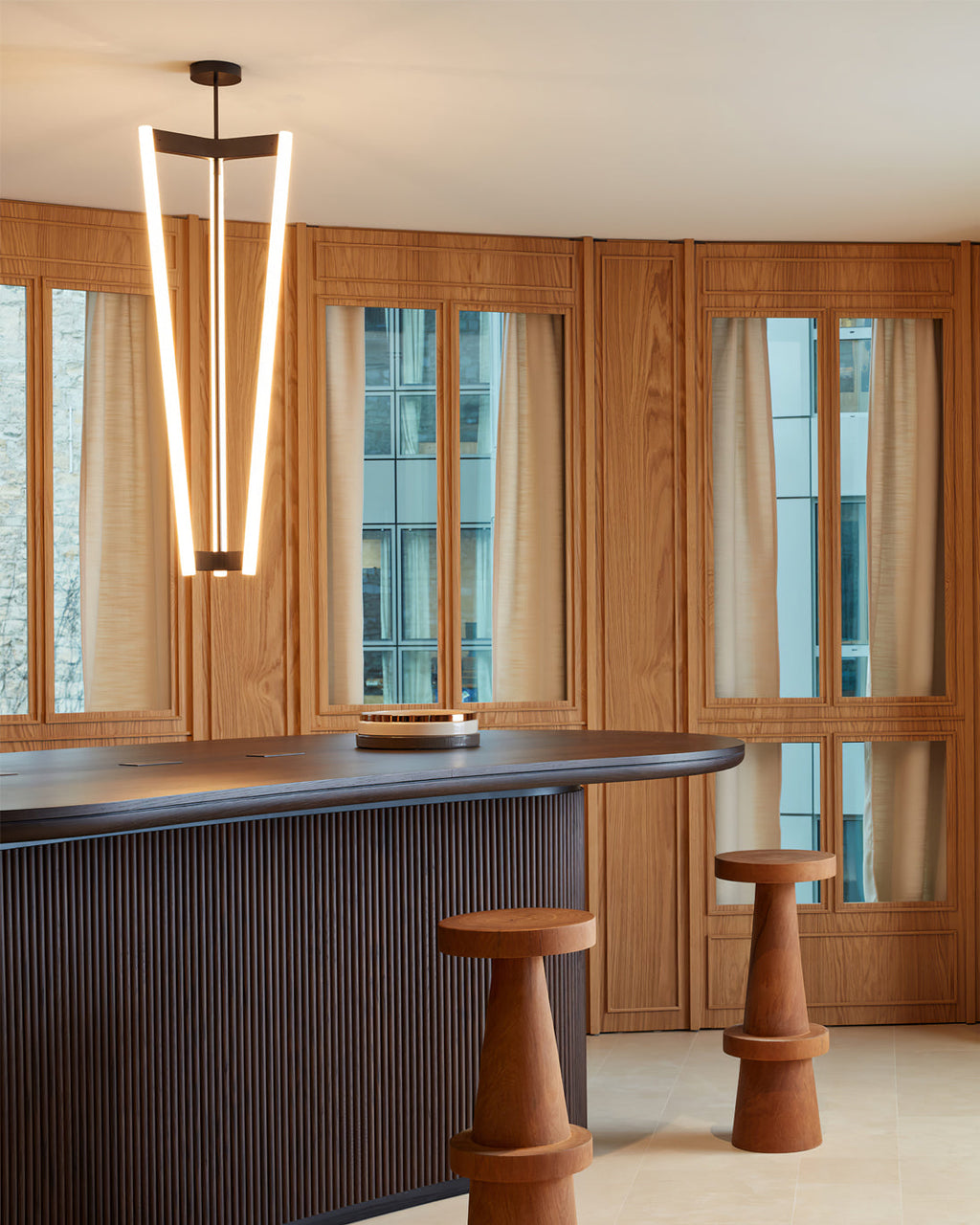 RAVENHALL INDUSTRIAL PIPE CEILING LIGHT