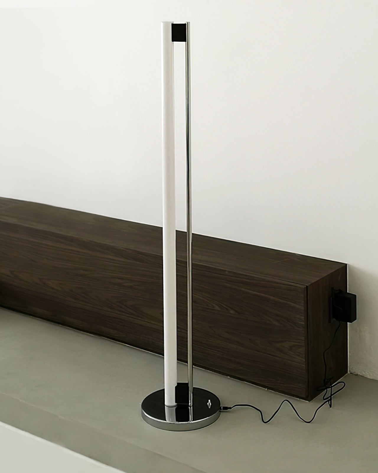 WINTERBOURNE TUBE LUMINAIRE
