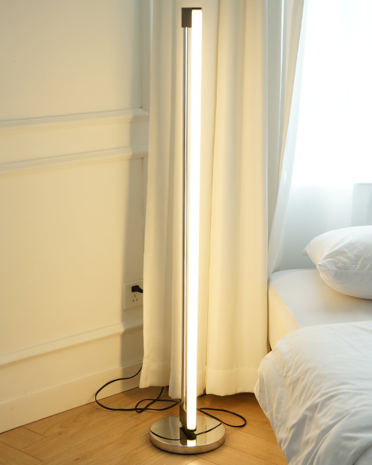 WINTERBOURNE TUBE LUMINAIRE