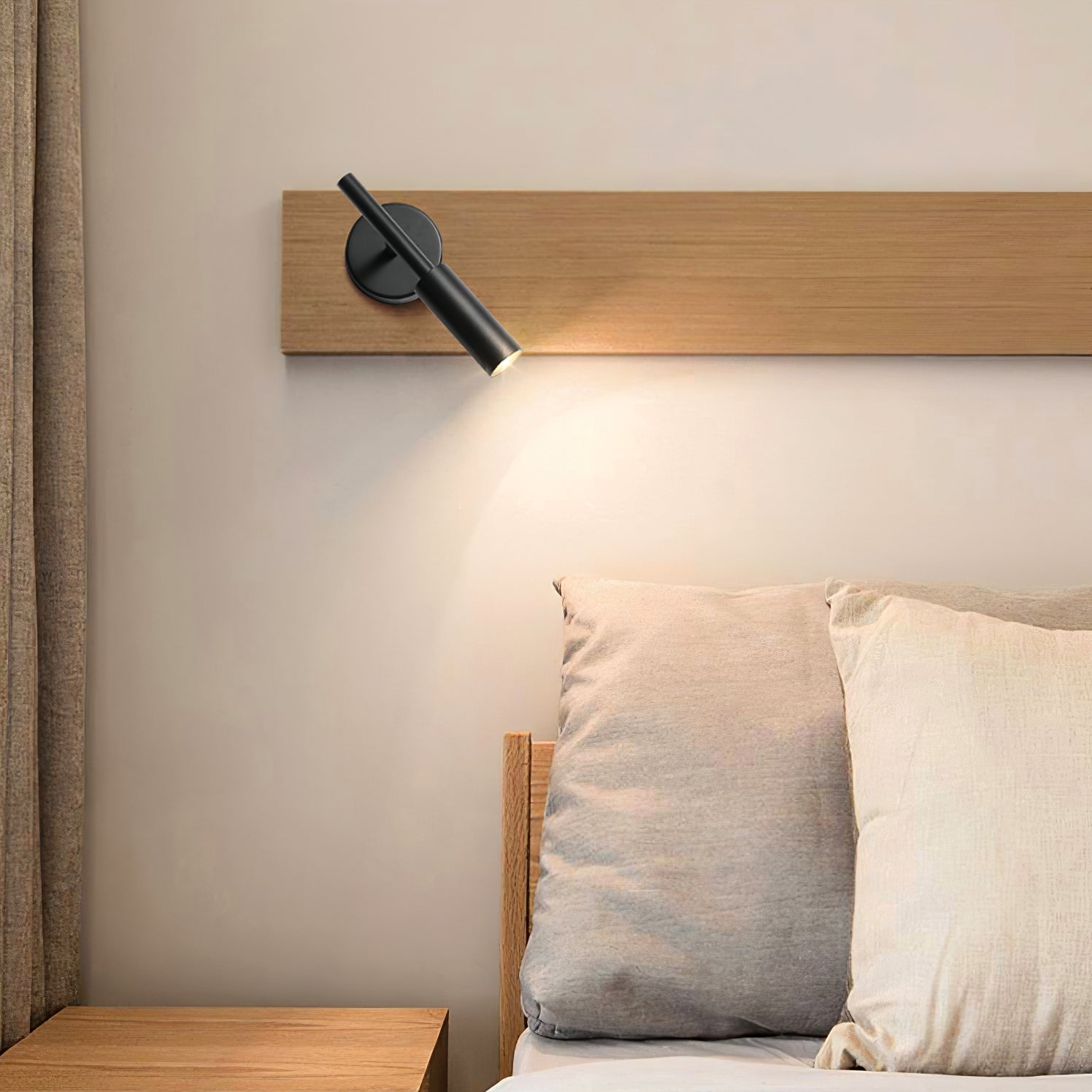 FENWICK RUSTIC BRASS WALL SCONCE