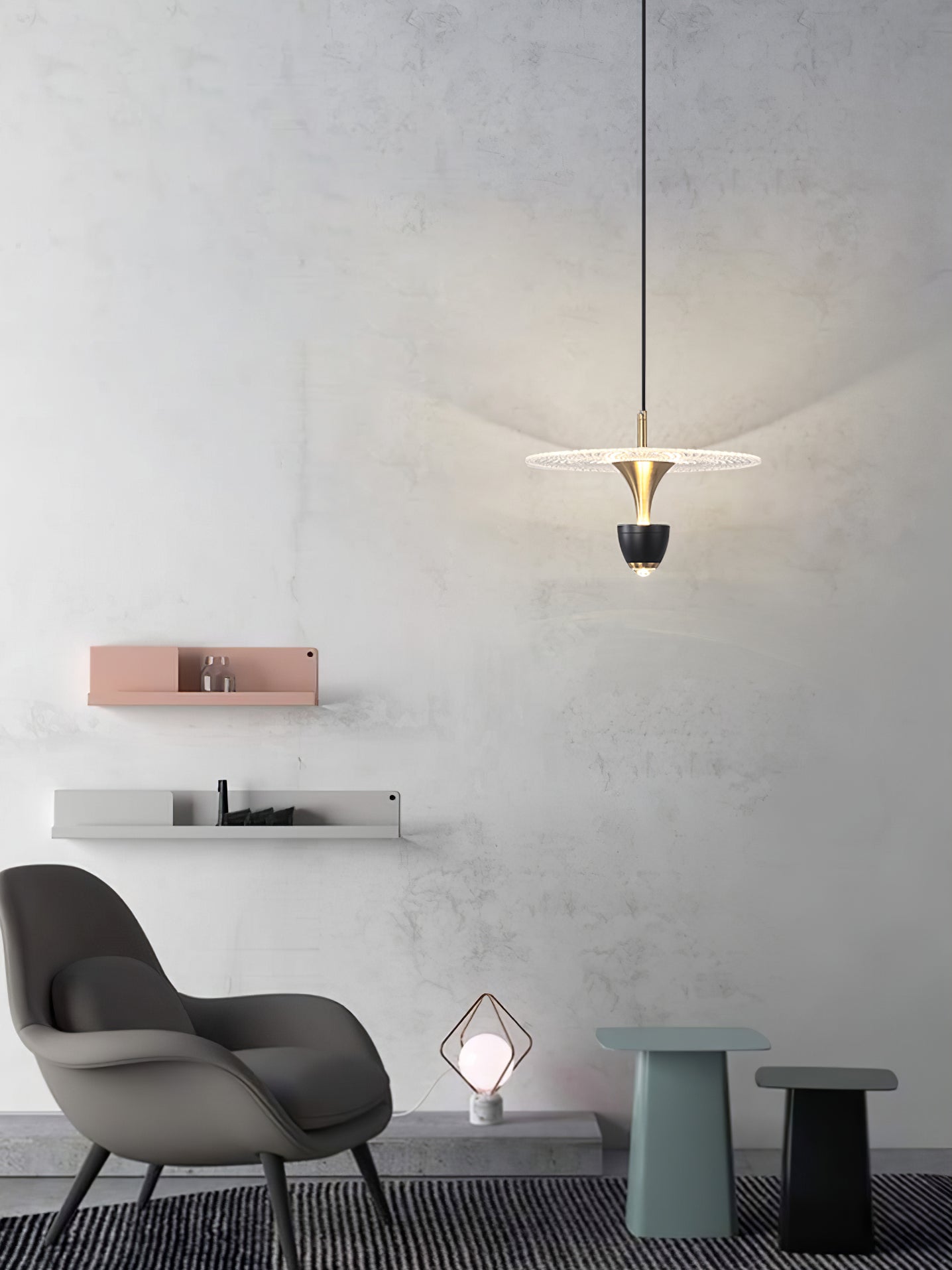 ASTONIA AERODYNAMIC GLASS HANGING LAMP