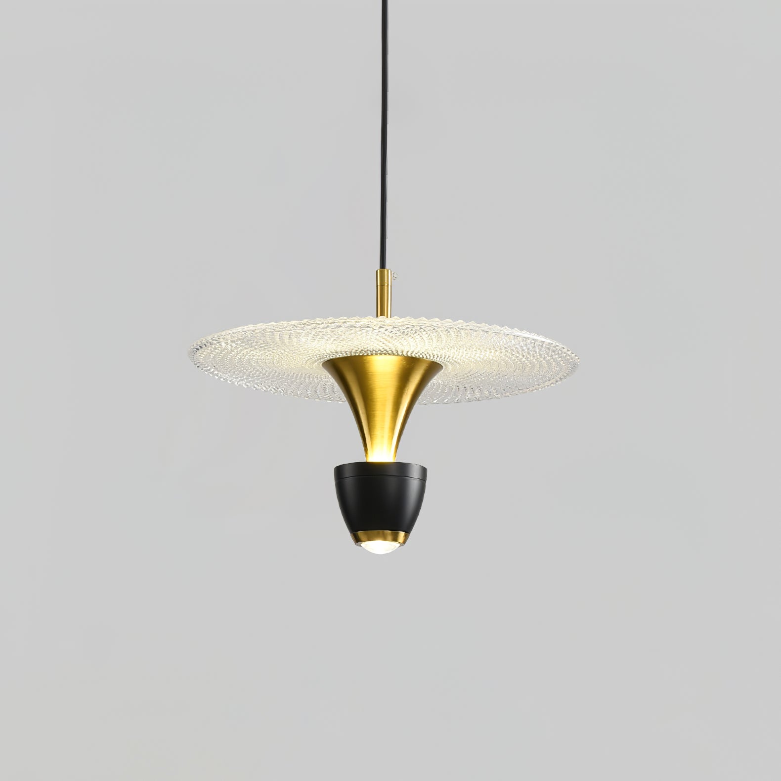 ASTONIA AERODYNAMIC GLASS HANGING LAMP