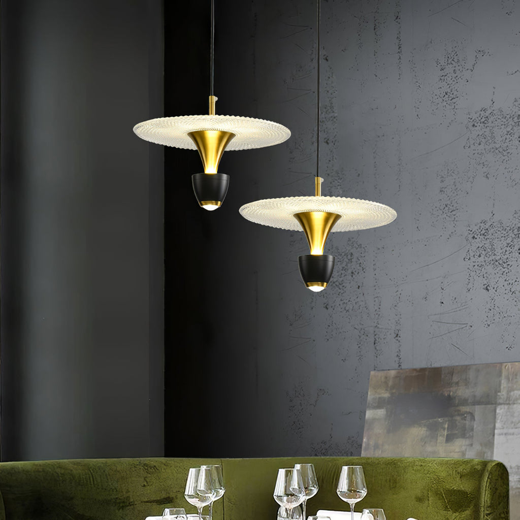ASTONIA AERODYNAMIC GLASS HANGING LAMP