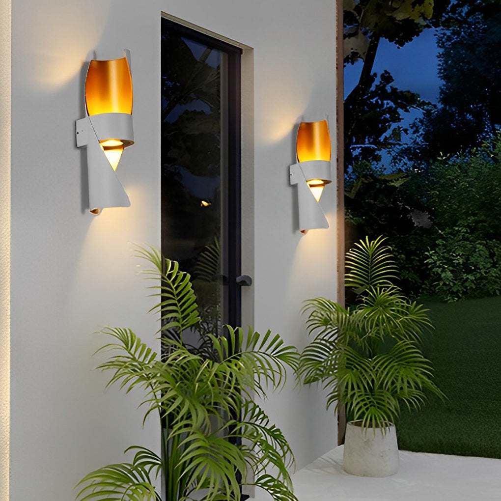 WINDSOR SPIRAL OUTDOOR WALL SCONCE WITH GILT INTERIOR