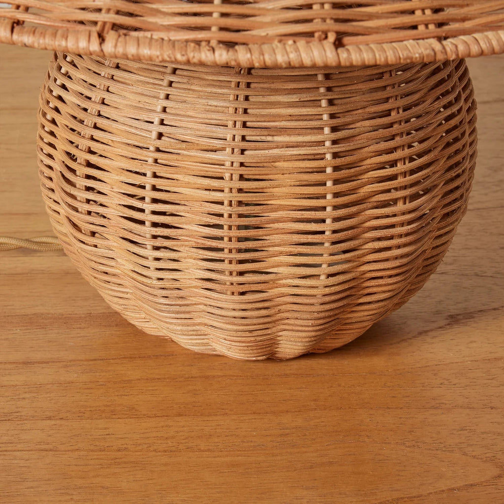 FENWICK WHIRL TABLE LANTERN