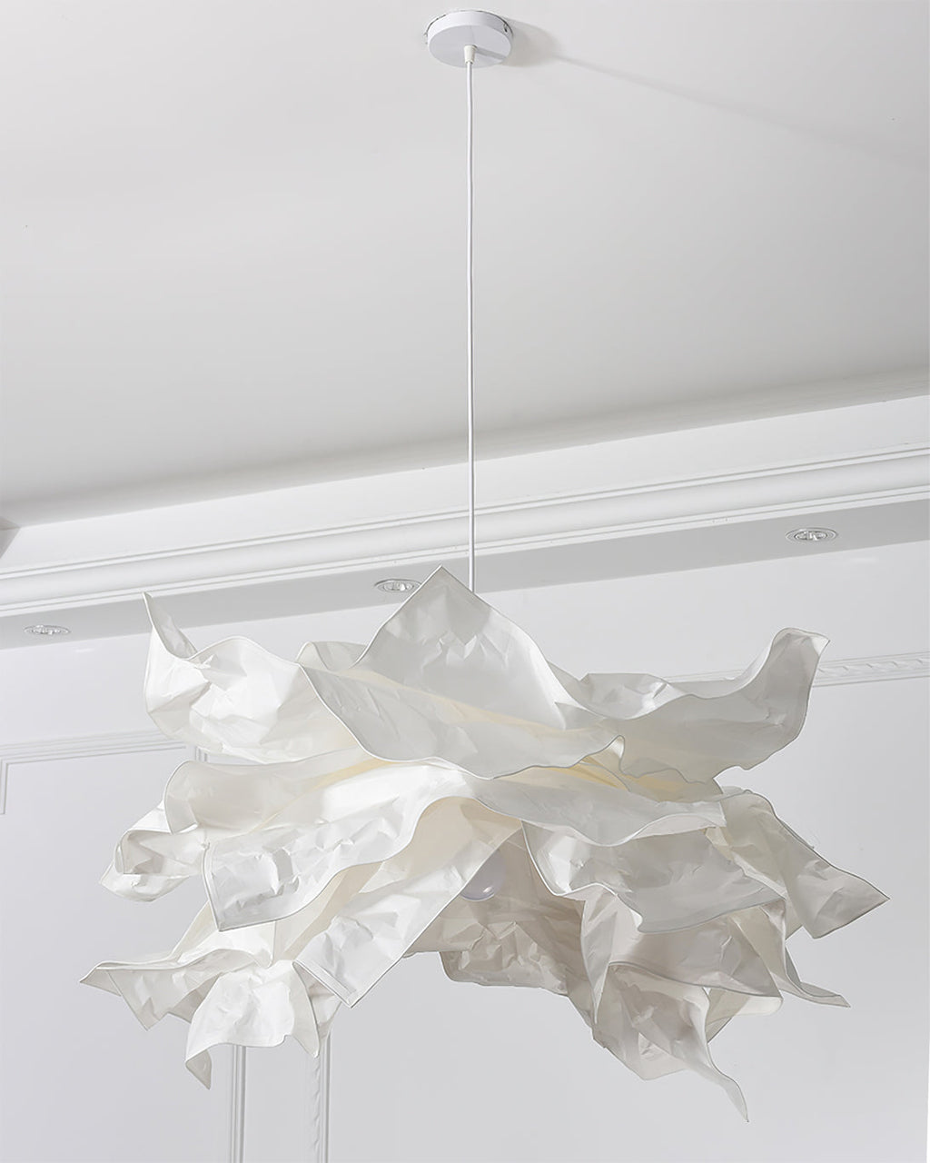 RAVENSDALE HANGING GLOBE LANTERN