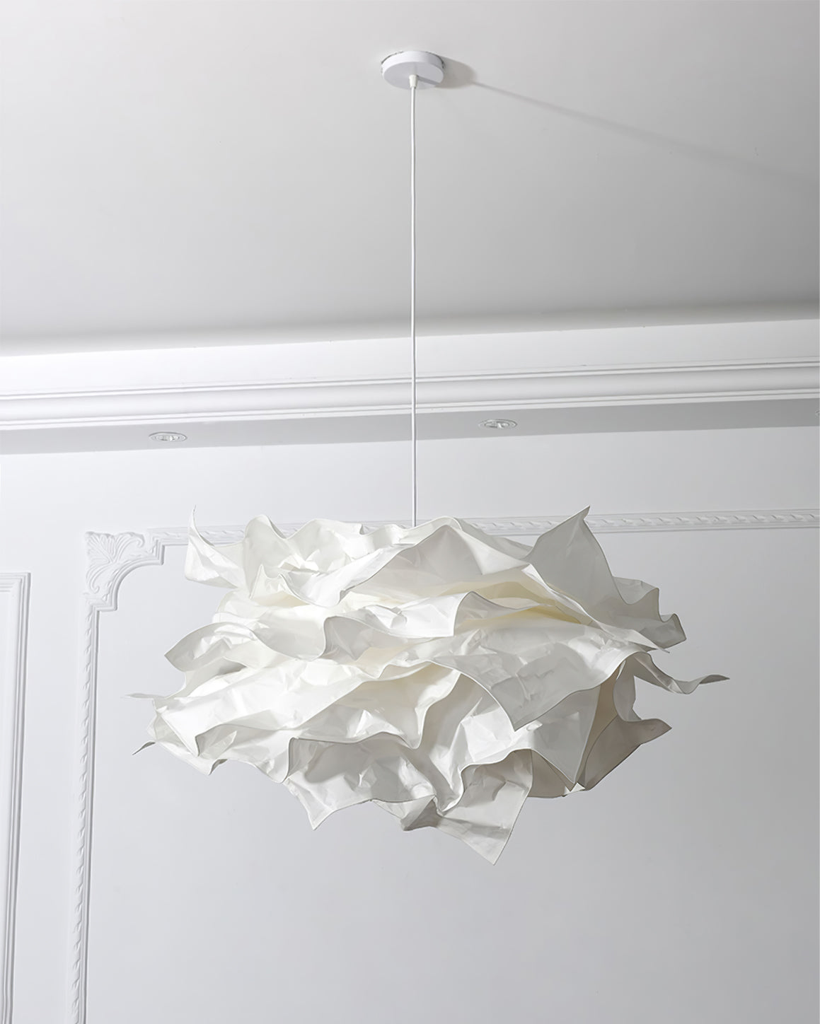 RAVENSDALE HANGING GLOBE LANTERN