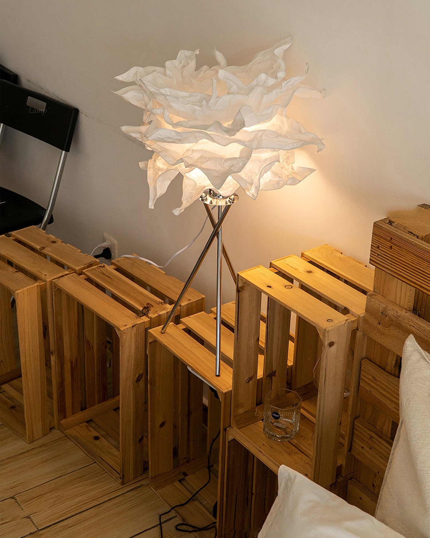 RAVENSHIRE HEMLOCK TABLE ILLUMINATOR