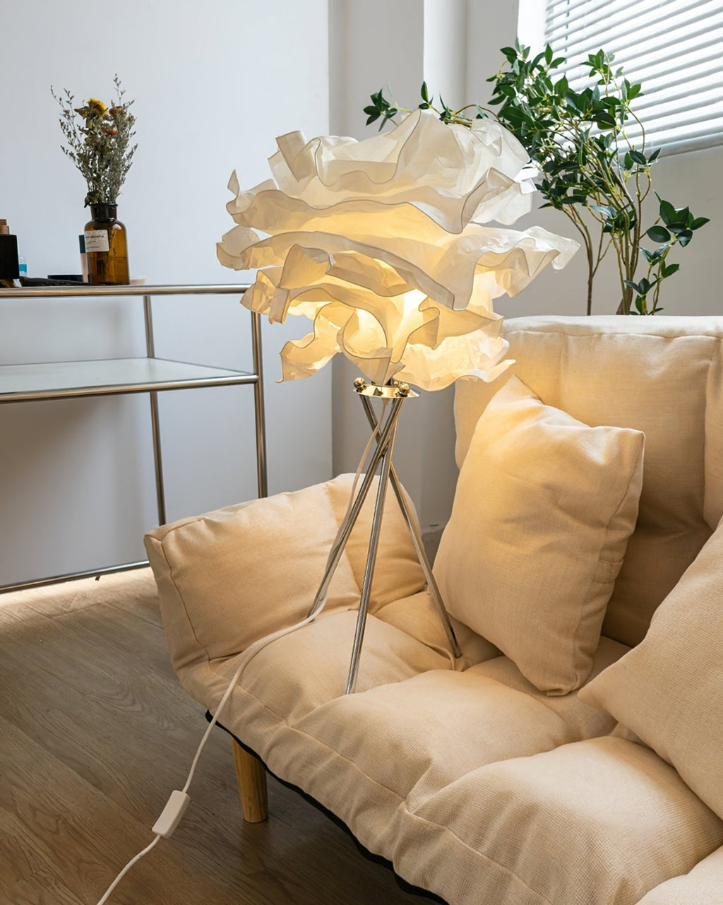 RAVENSHIRE HEMLOCK TABLE ILLUMINATOR